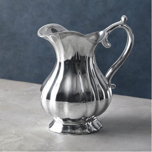 Latur Pitcher(Lg), Gifts, Beatriz Ball, Laura of Pembroke