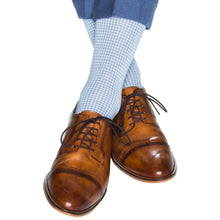 AZURE BLUE AND CREAM HOUNDSTOOTH