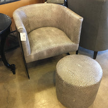 ZOLA LEATHER CHAIR