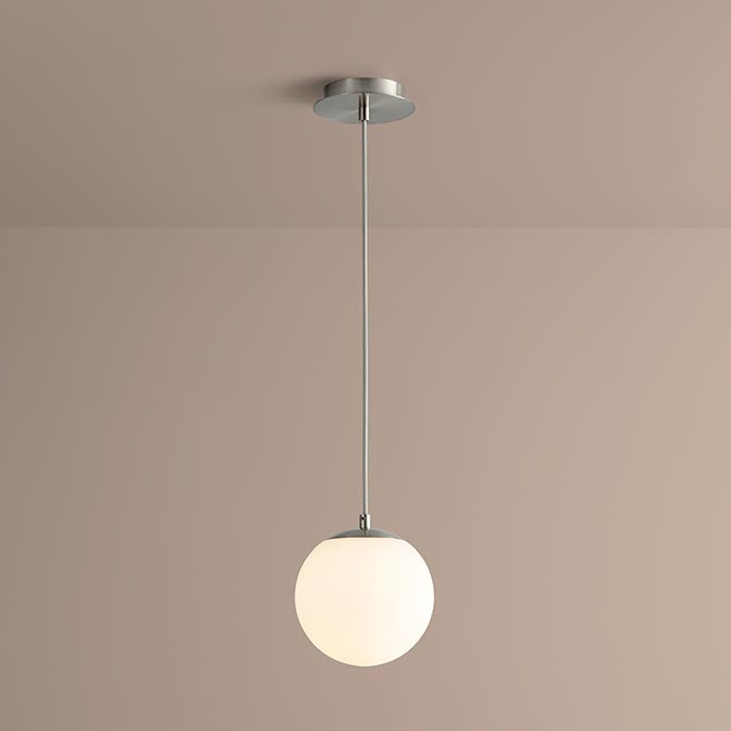 Luna 8