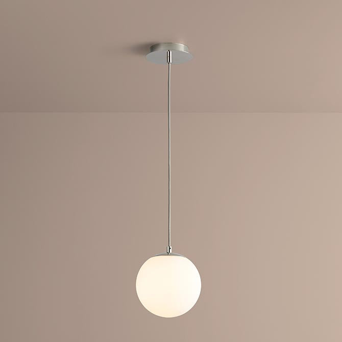 Luna 8