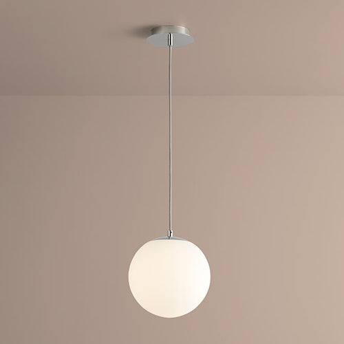 Luna 10