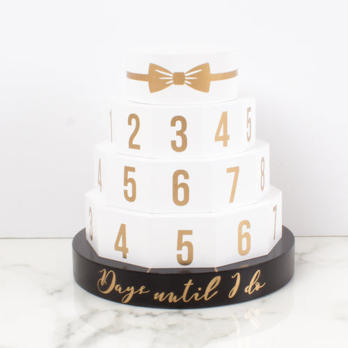 Wedding Cake Wooden Countdown Calendar