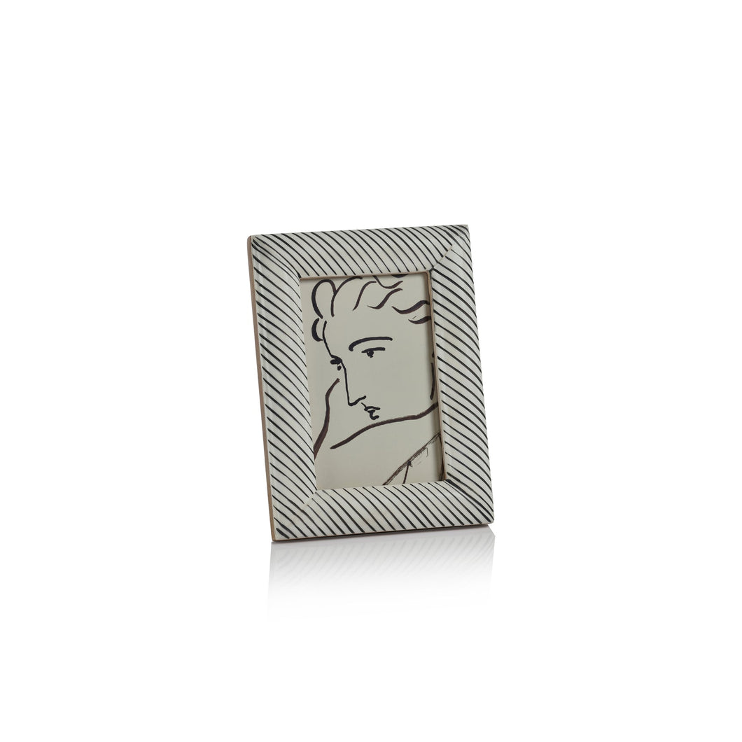 WHITE BONE 4X6 FRAME