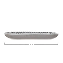 STONEWARE PLATE W/PATTERN EDGE