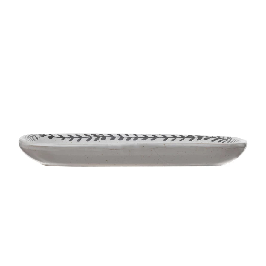 STONEWARE PLATE W/PATTERN EDGE